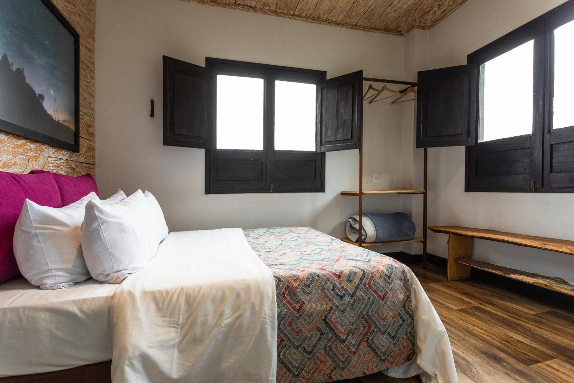 Hotel Termales Del Ruiz Gallinazo  Esterno foto