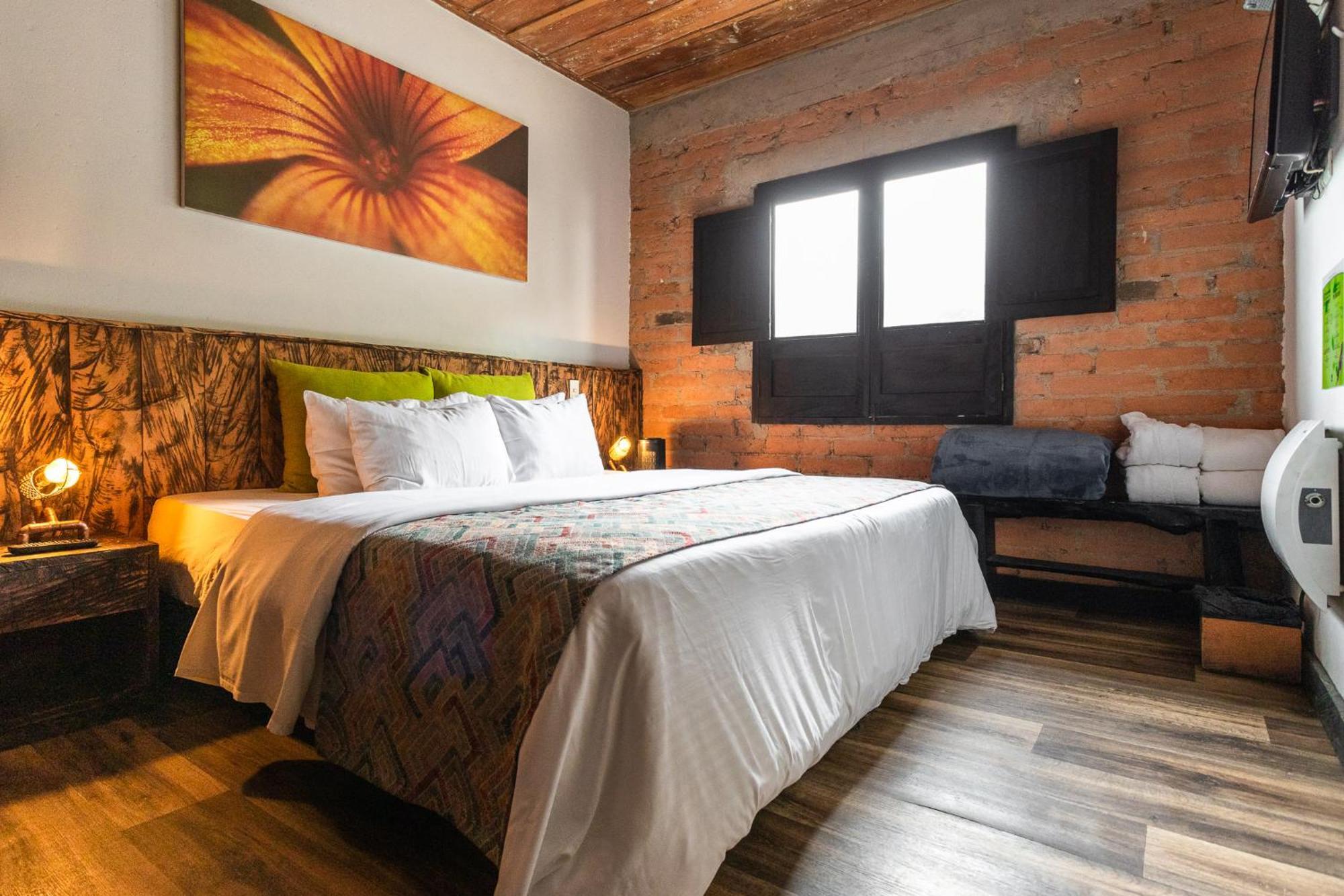 Hotel Termales Del Ruiz Gallinazo  Esterno foto
